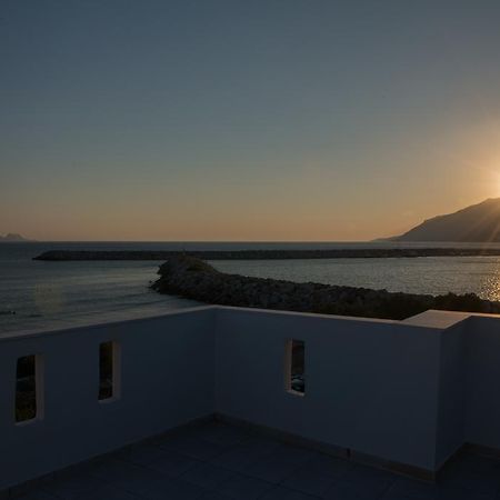 Golden Sun Apartamento Kokkinos Pirgos Exterior foto